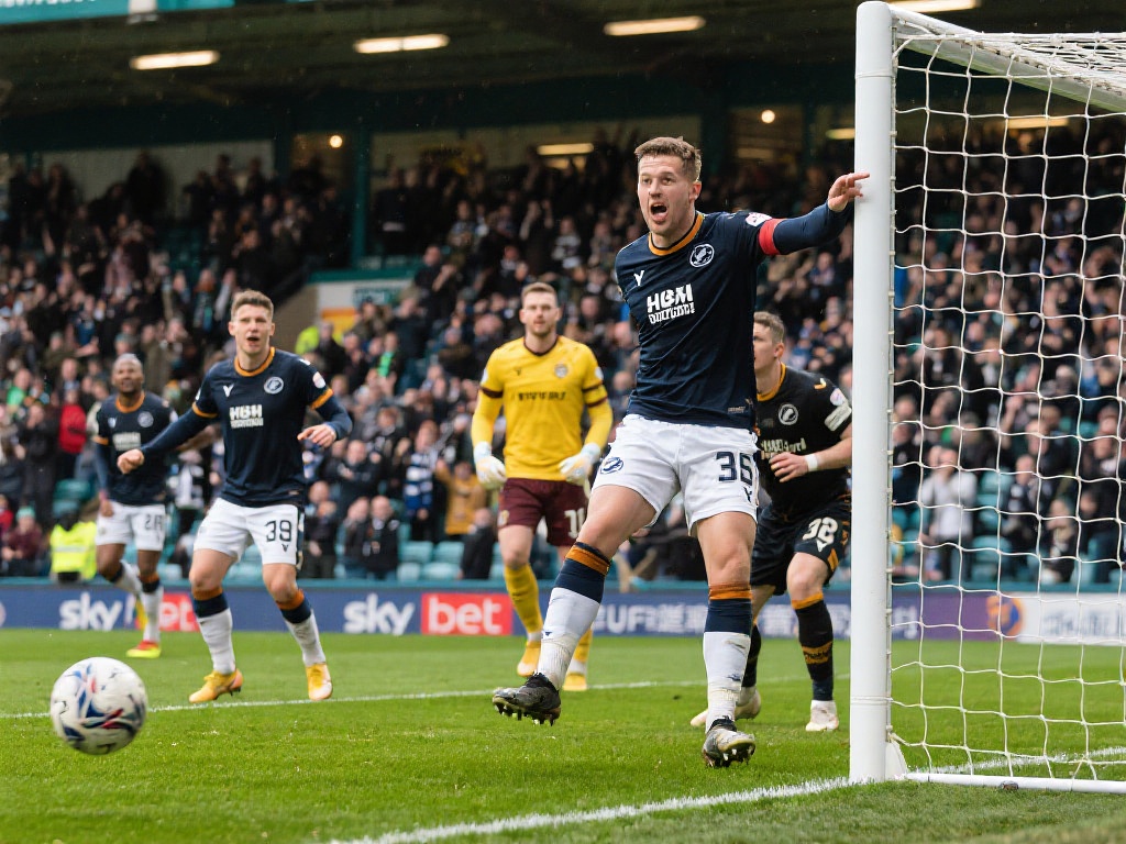 联赛正式拉 联赛正式拉